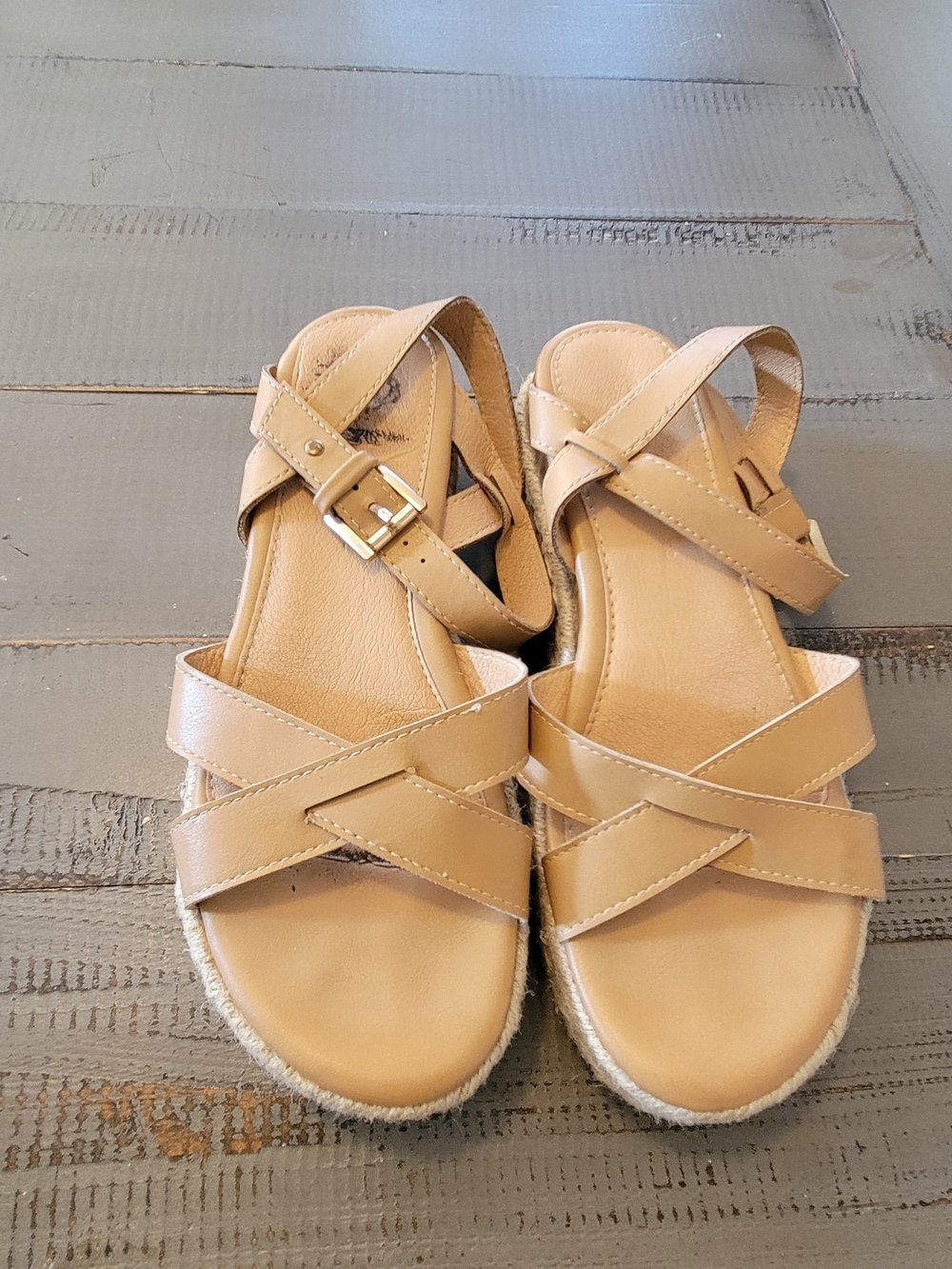 Wild Diva Tan Espadrille Platform Sandals - Picture 9 of 9